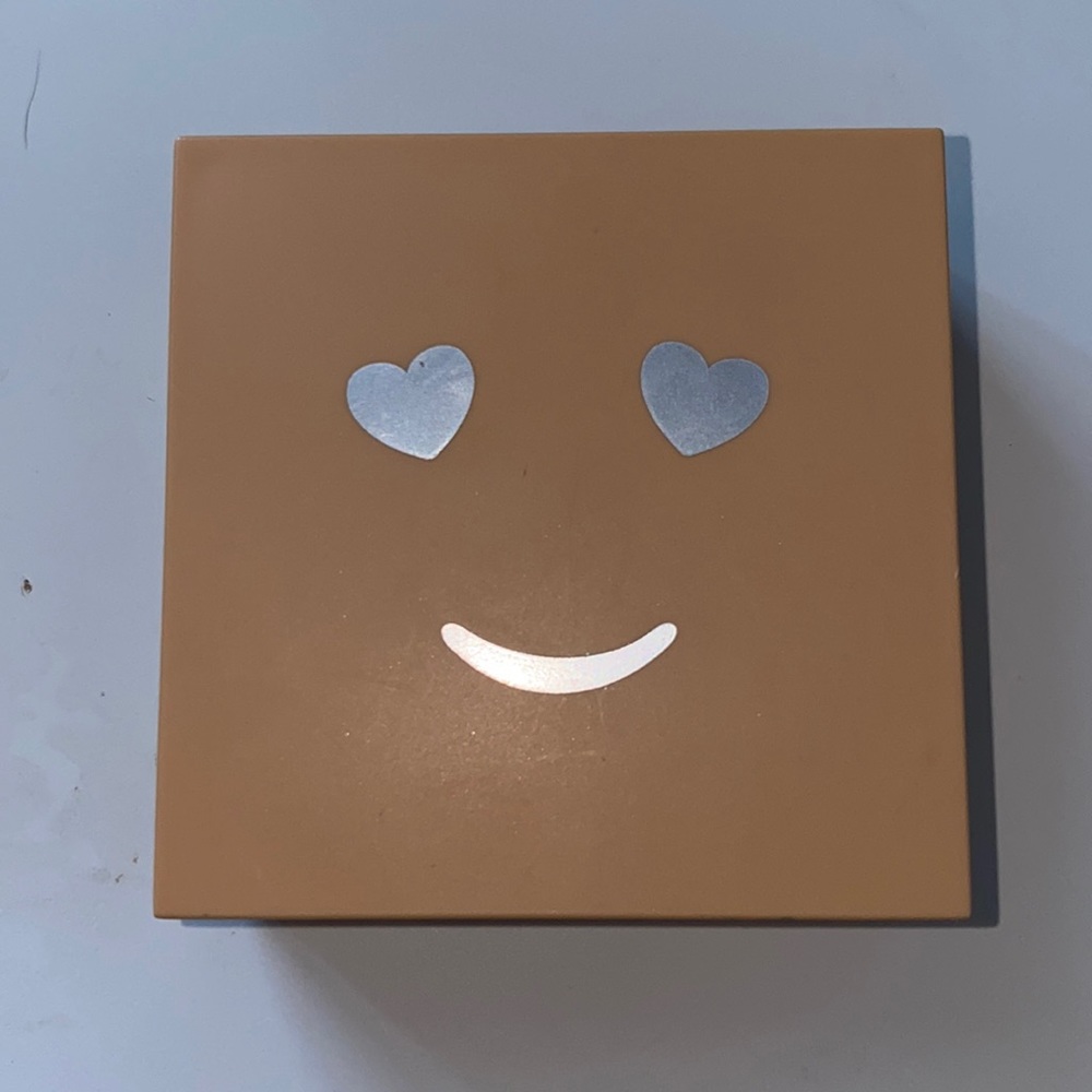 Benefit powder foundation